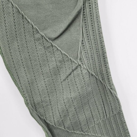 SAVVI Ananda Crop Capri Leggings Olive Green M/L NWT - Picture 6 of 11